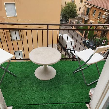 Juliet'S Eye Apartment เวโรนา ภายนอก รูปภาพ