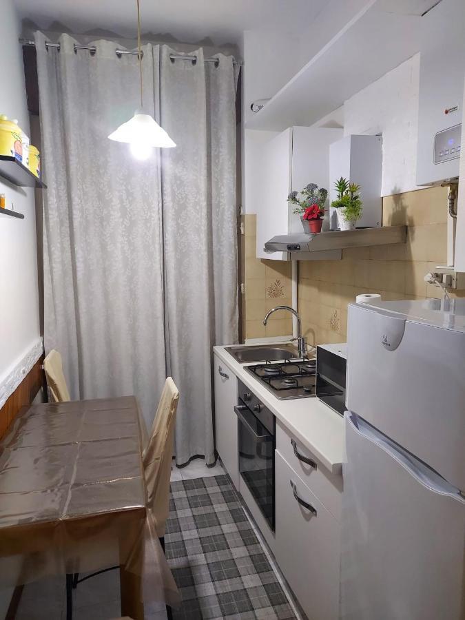 Juliet'S Eye Apartment เวโรนา ภายนอก รูปภาพ